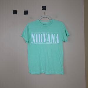 Nirvana Light Green Smiley Short Sleeve Crewneck Graphic Tee Size S